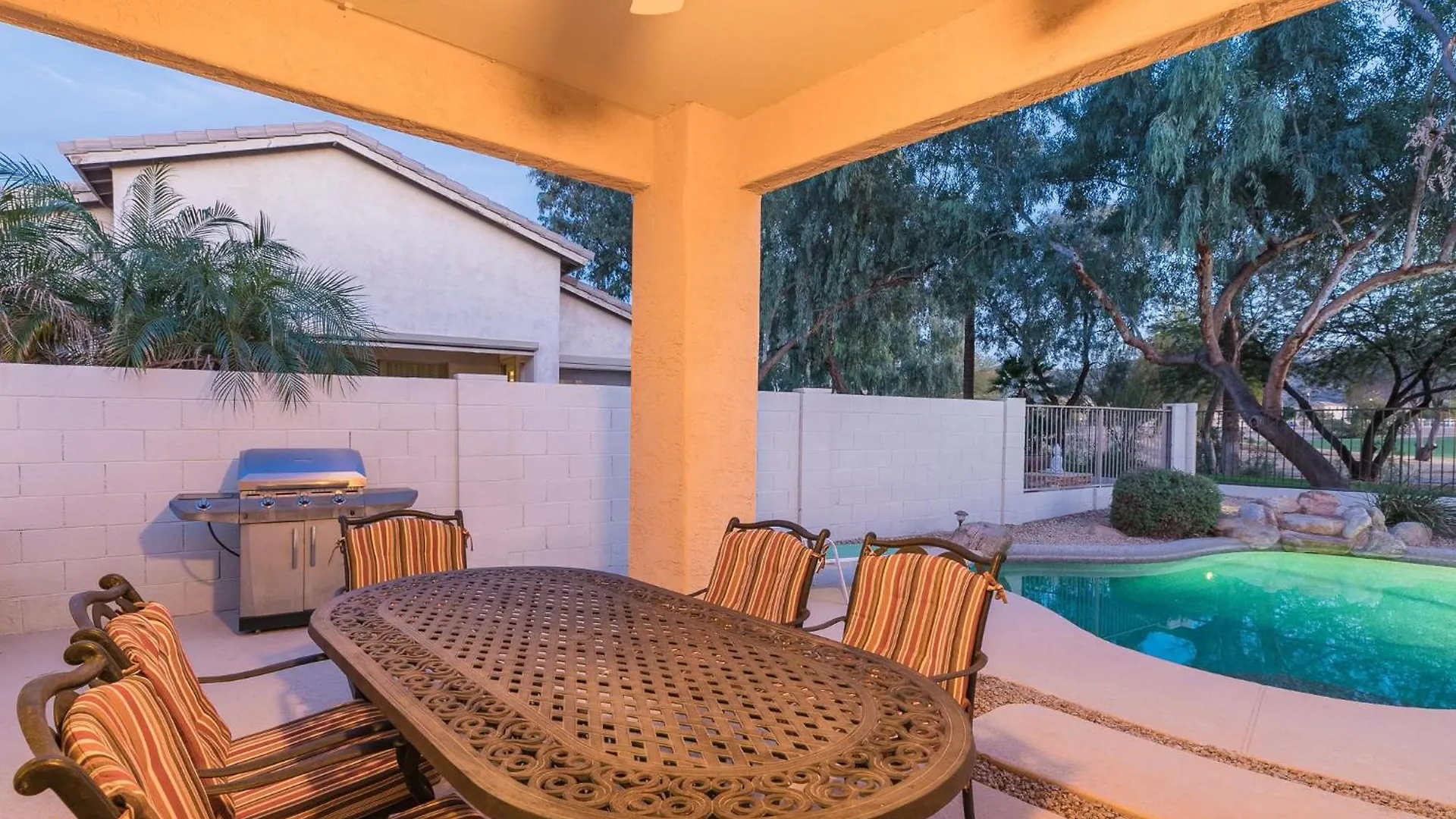 Casa vacanze Golf Front Home, Central Location, Heated Pool! Phoenix Stati Uniti