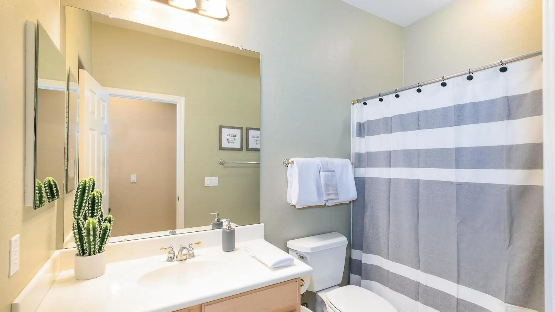 Casa vacanze Golf Front Home, Central Location, Heated Pool! Phoenix